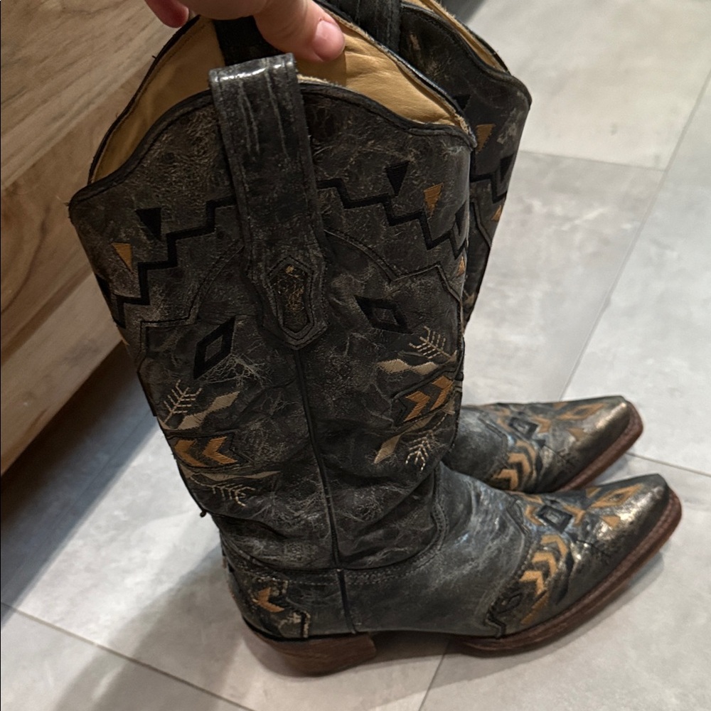 Corral Black and Gold Western Boots
